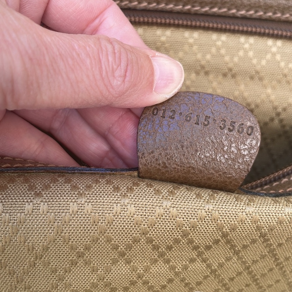 Vintage 70’s tan/gold Gucci canvas/leather travel bag - Picture 16 of 16